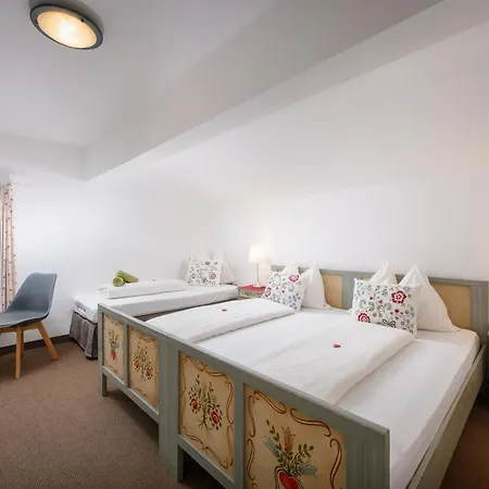 Alojamento de Acomodação e Pequeno-almoço Gaestehaus Greger